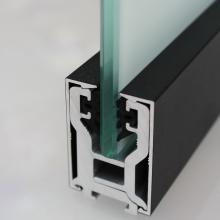 Glas Trennwand mit Tür 07