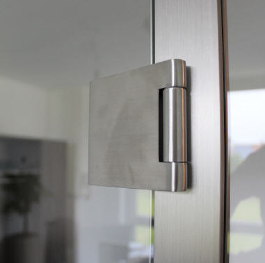Beschläge für Glas Trennwand mit Tür 04